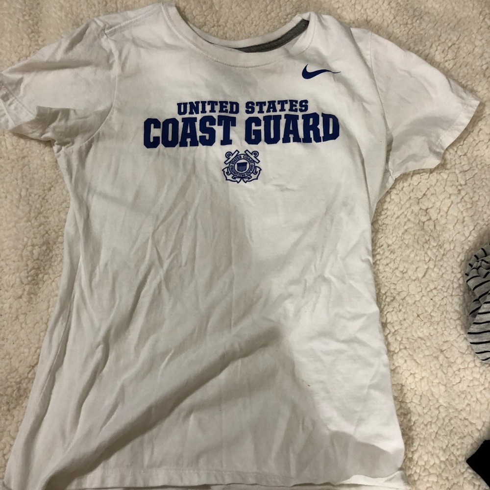 Nike women’s tee USCG